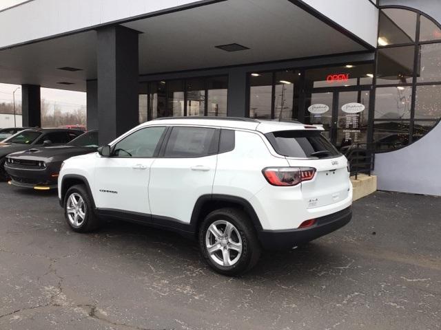 new 2024 Jeep Compass car, priced at $28,789