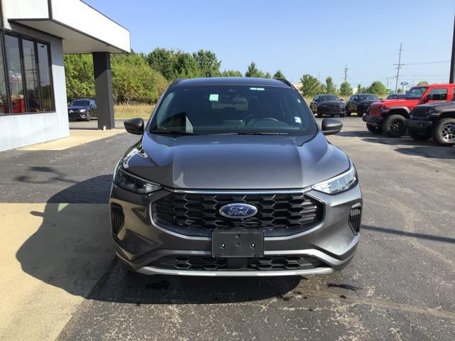 used 2023 Ford Escape car, priced at $23,984