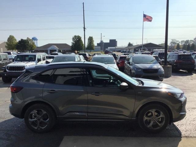 used 2023 Ford Escape car, priced at $23,984