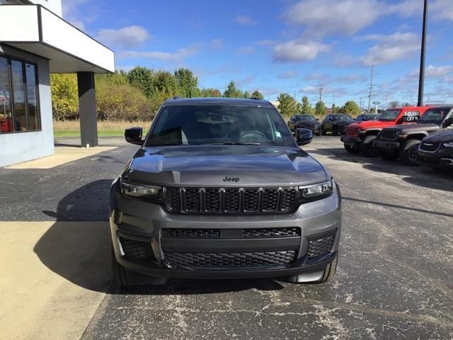 new 2025 Jeep Grand Cherokee L car, priced at $49,019