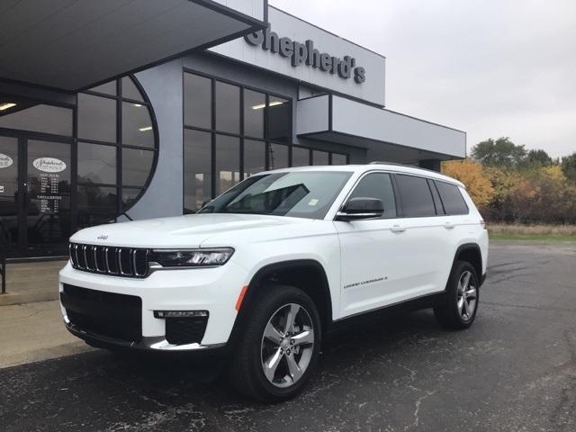 new 2024 Jeep Grand Cherokee L car, priced at $49,789