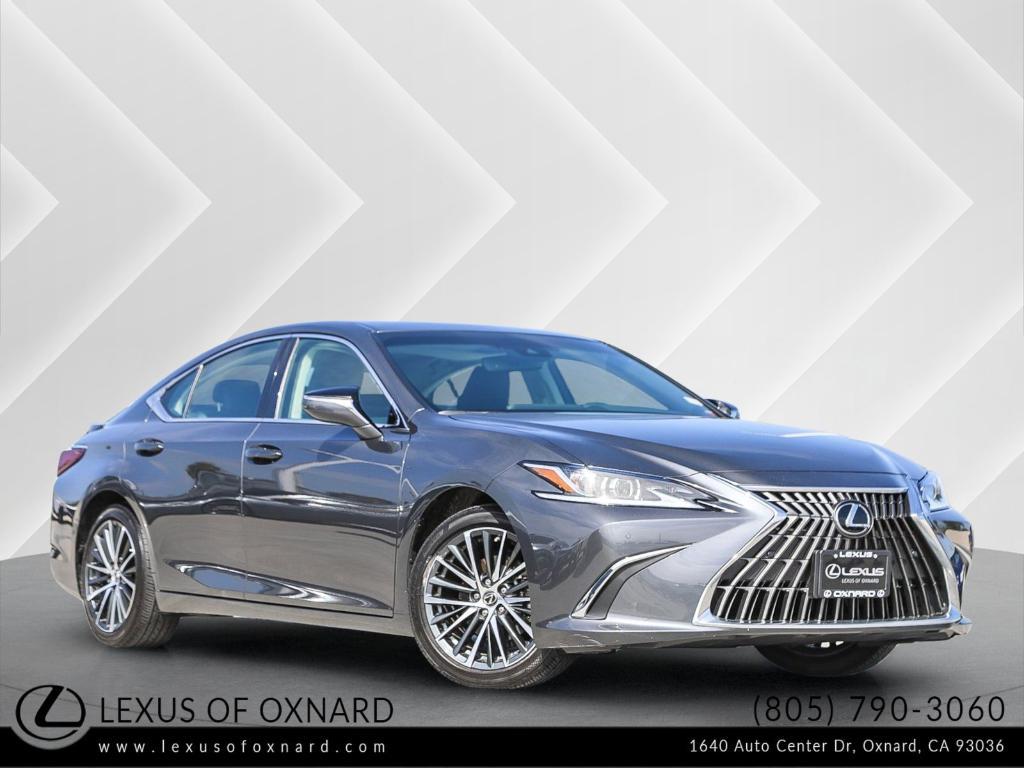 used 2025 Lexus ES 300h car, priced at $39,995