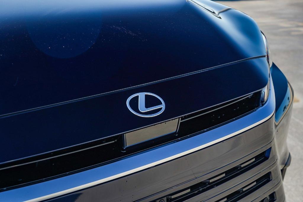 new 2025 Lexus TX 350 car, priced at $58,924