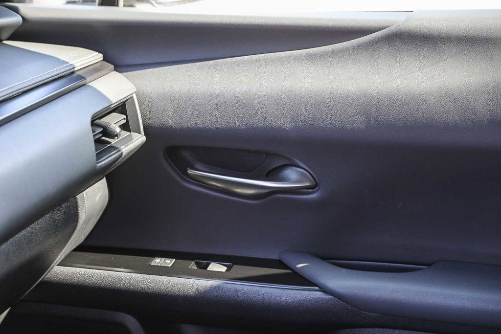 used 2022 Lexus UX 200 car, priced at $27,995