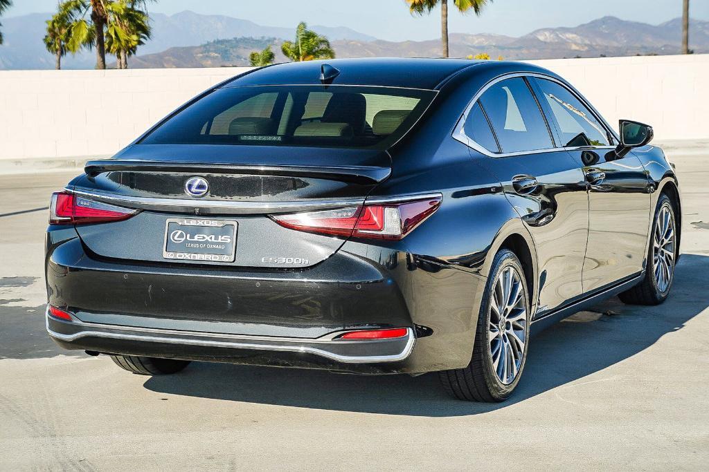 used 2021 Lexus ES 300h car, priced at $26,988