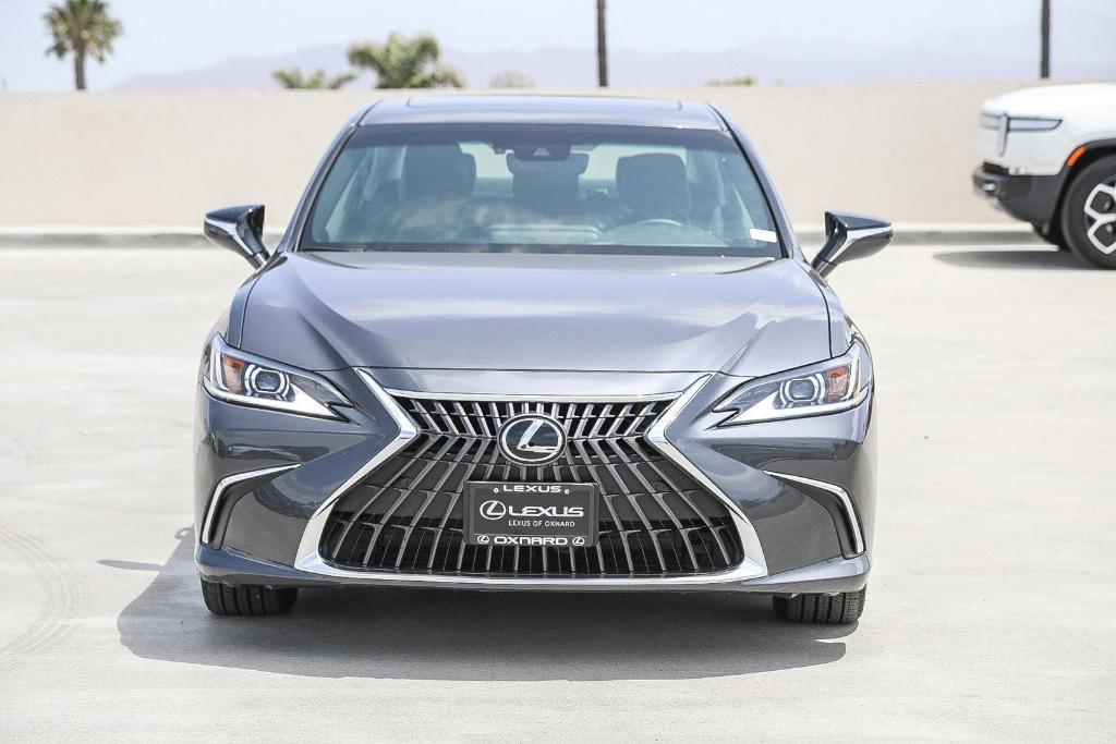 used 2025 Lexus ES 300h car, priced at $44,995