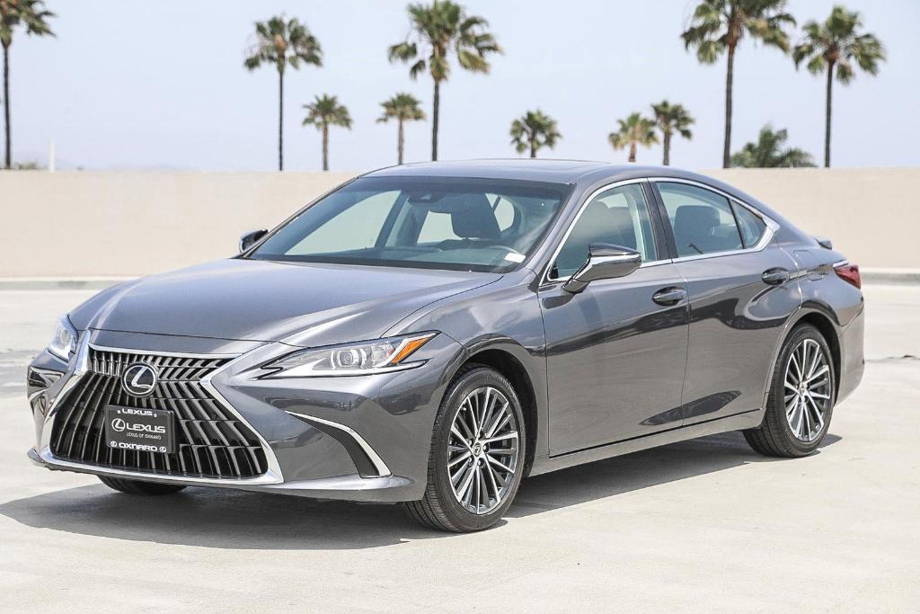 used 2025 Lexus ES 300h car, priced at $44,995