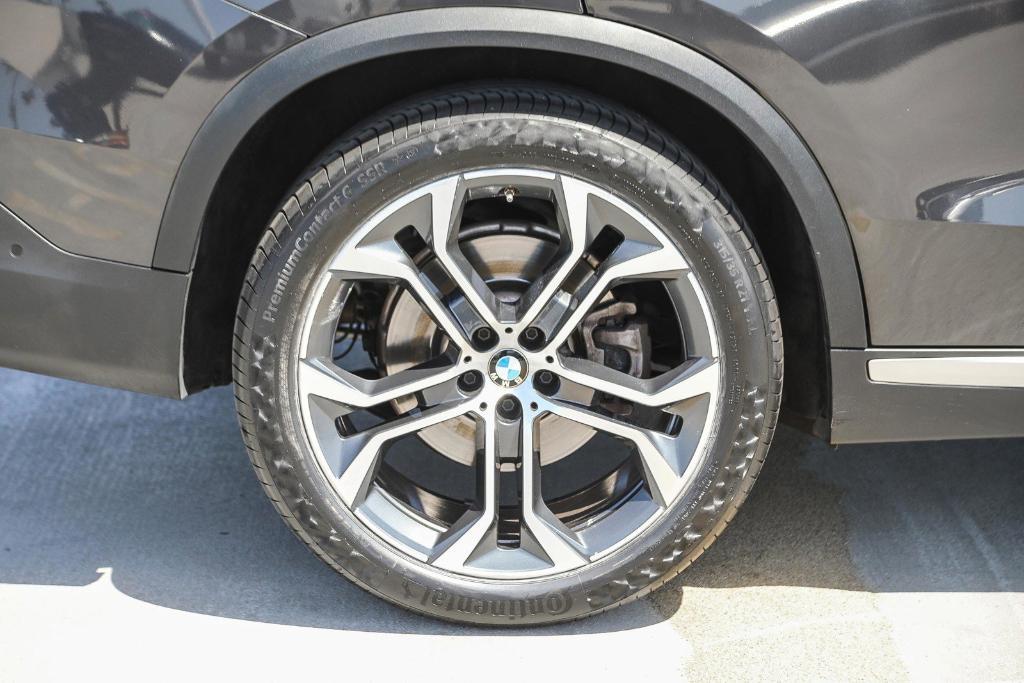 used 2021 BMW X5 car, priced at $34,990