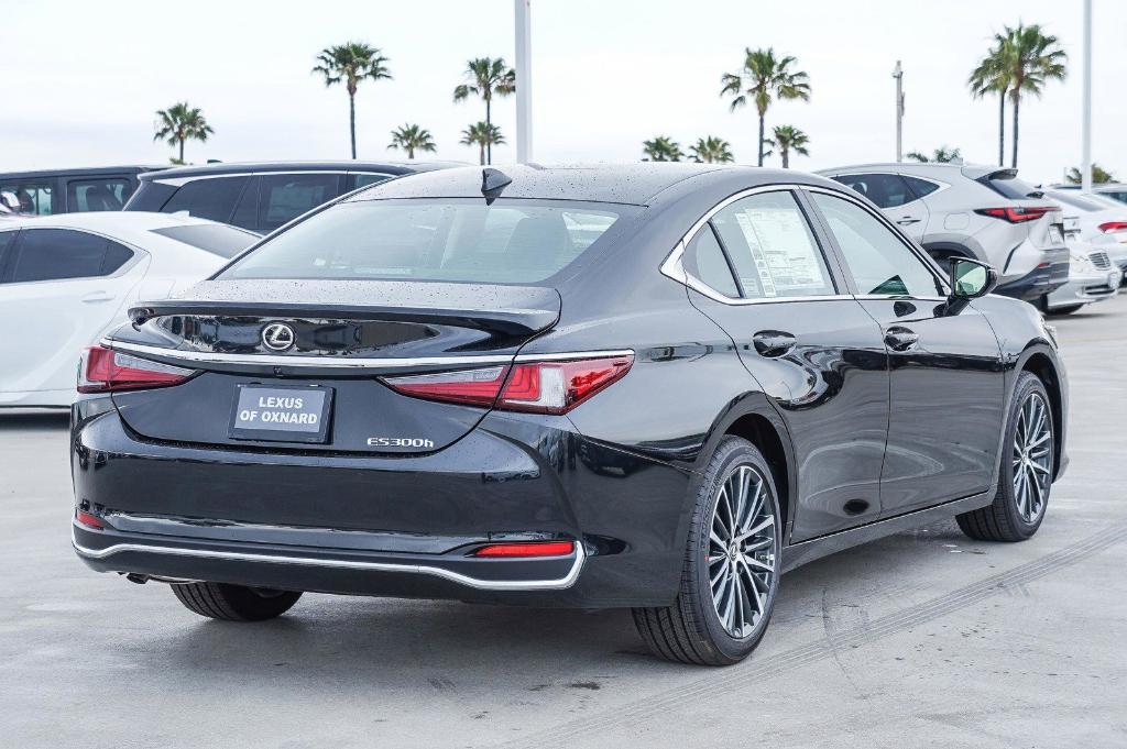 new 2025 Lexus ES 300h car, priced at $48,150