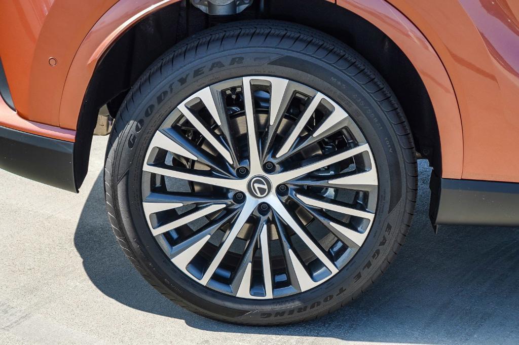 new 2025 Lexus RX 350 car, priced at $60,180