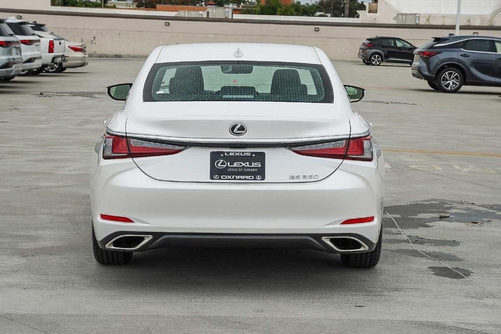 new 2025 Lexus ES 350 car, priced at $42,123