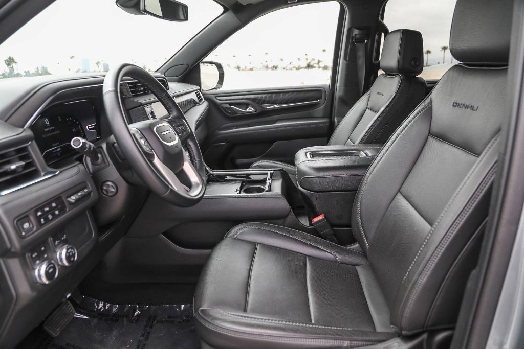 used 2023 GMC Yukon XL car, priced at $61,500
