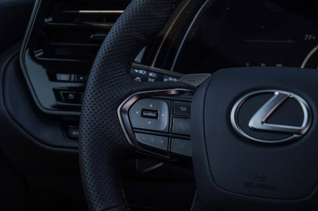 new 2025 Lexus TX 500h car, priced at $74,114