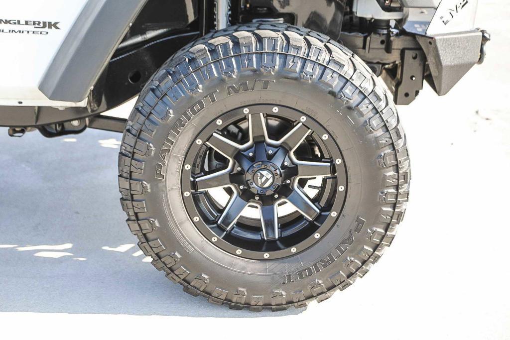 used 2018 Jeep Wrangler JK Unlimited car, priced at $26,995