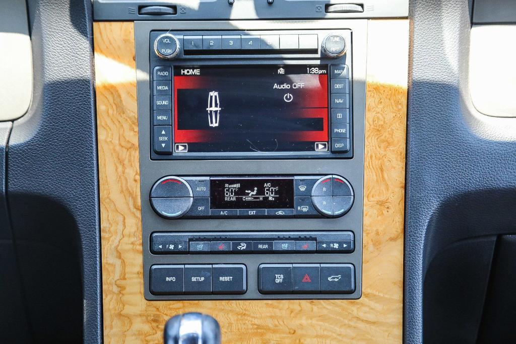 used 2014 Lincoln Navigator car, priced at $12,995