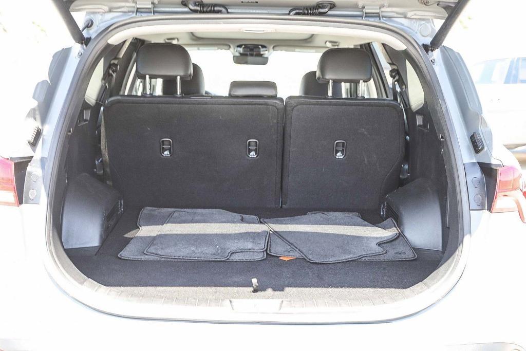 used 2022 Hyundai Santa Fe car, priced at $22,995