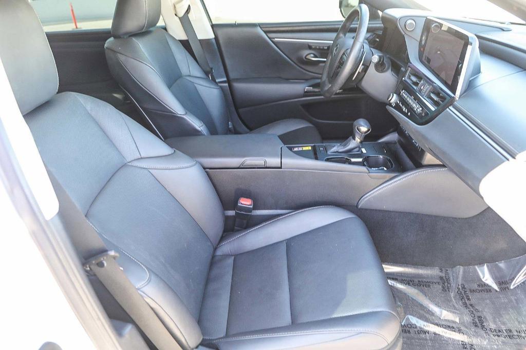 used 2024 Lexus ES 350 car, priced at $35,985