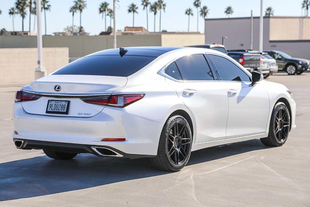 used 2024 Lexus ES 350 car, priced at $35,985