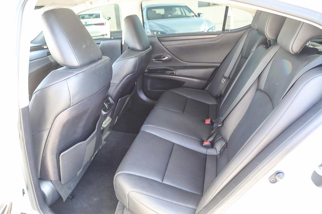 used 2024 Lexus ES 350 car, priced at $35,985