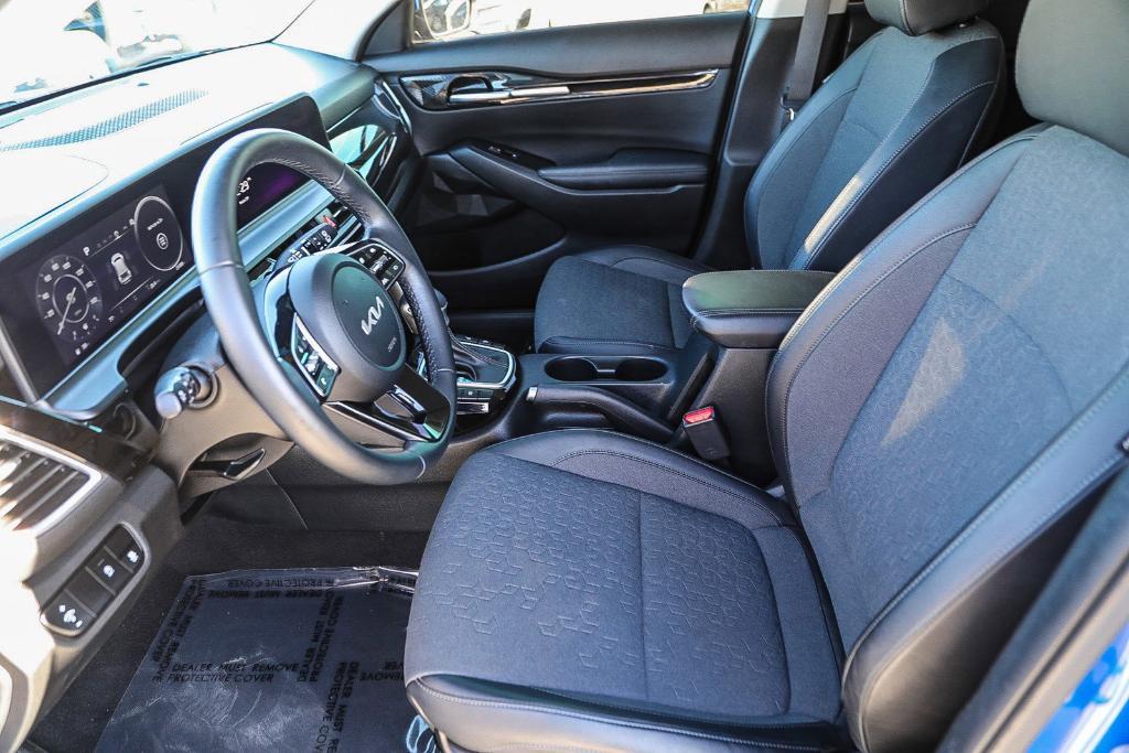 used 2024 Kia Seltos car, priced at $21,990