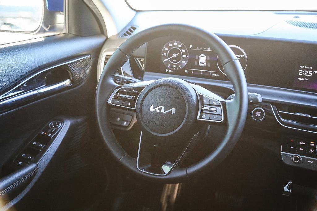 used 2024 Kia Seltos car, priced at $21,990