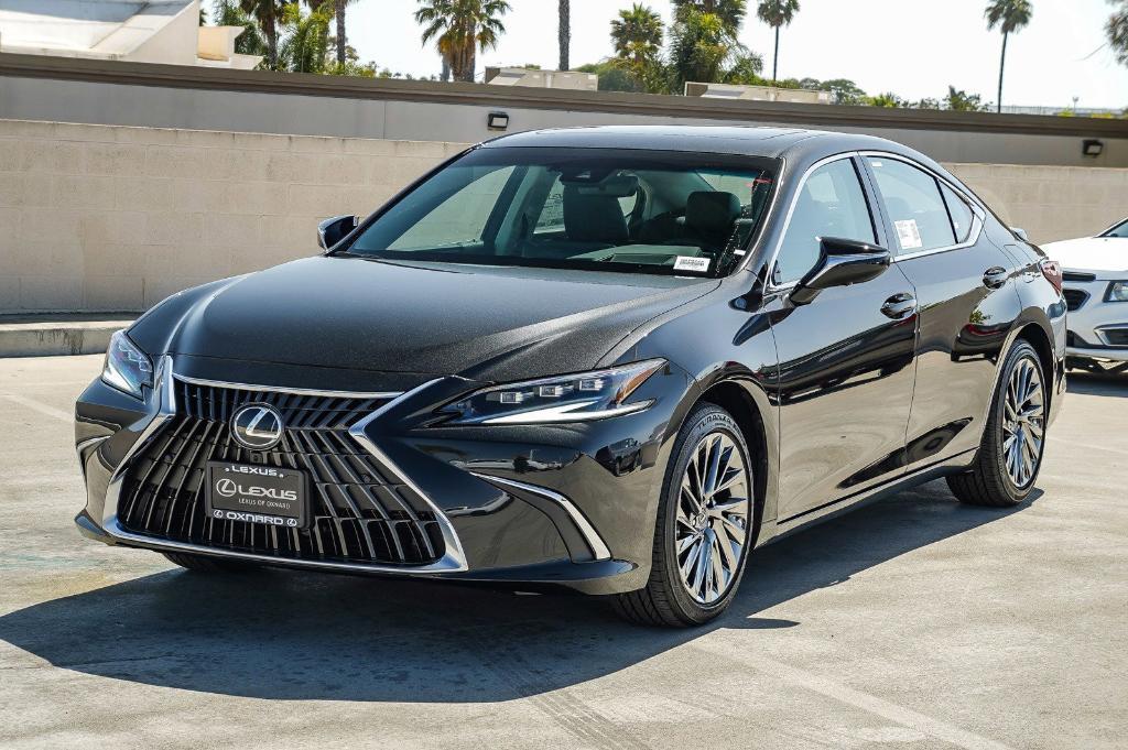 new 2025 Lexus ES 300h car, priced at $52,621