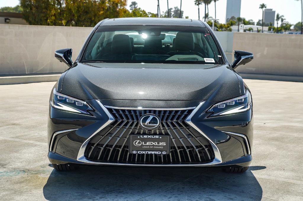 new 2025 Lexus ES 300h car, priced at $52,621
