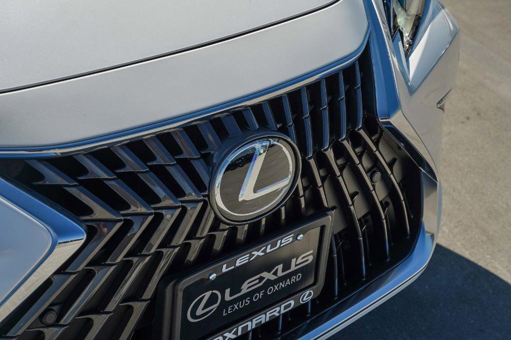 new 2025 Lexus ES 300h car, priced at $48,785