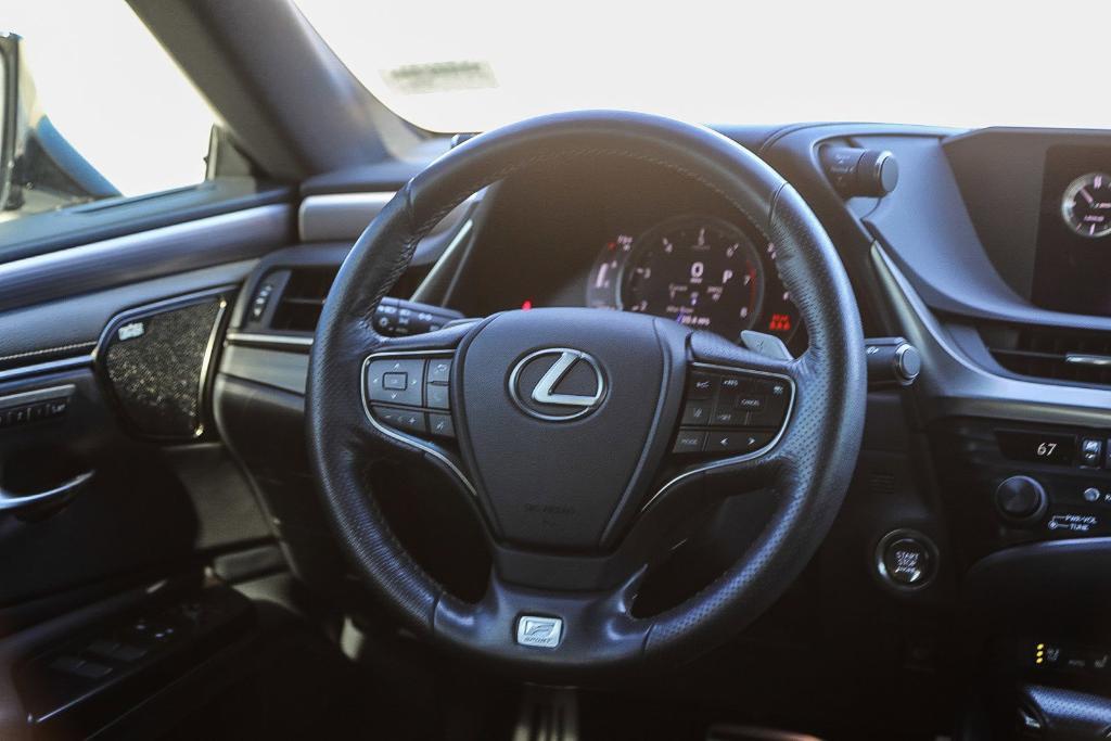 used 2019 Lexus ES 350 car, priced at $31,500