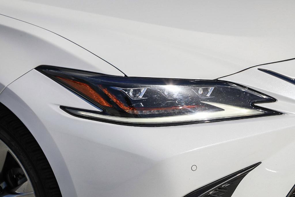 used 2019 Lexus ES 350 car, priced at $31,500