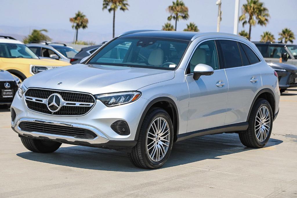 used 2023 Mercedes-Benz GLC 300 car, priced at $35,995