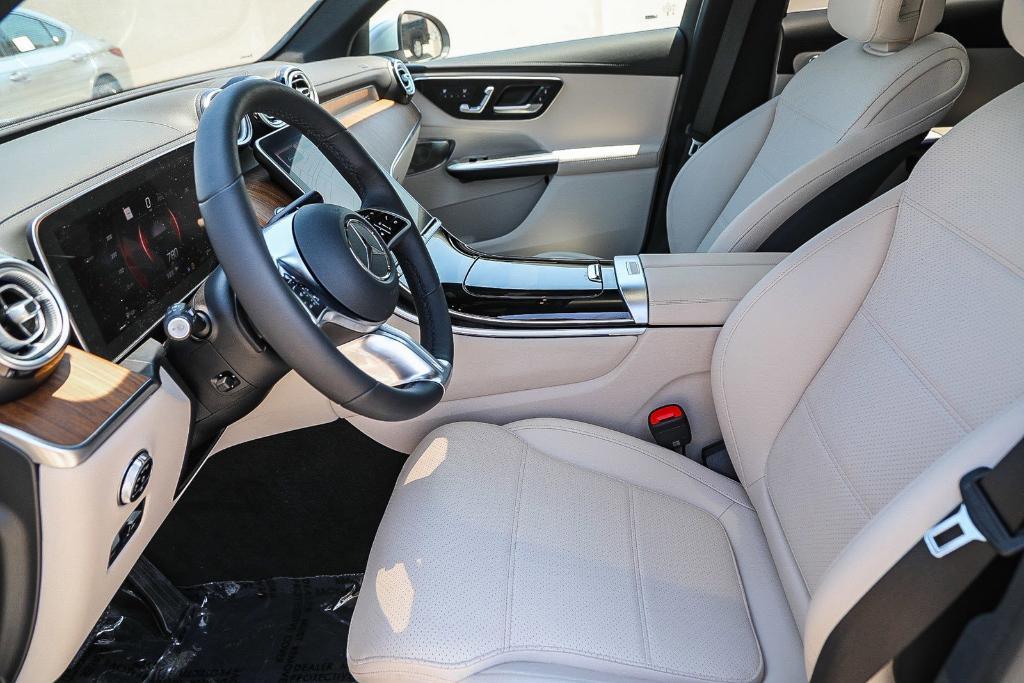 used 2023 Mercedes-Benz GLC 300 car, priced at $35,995