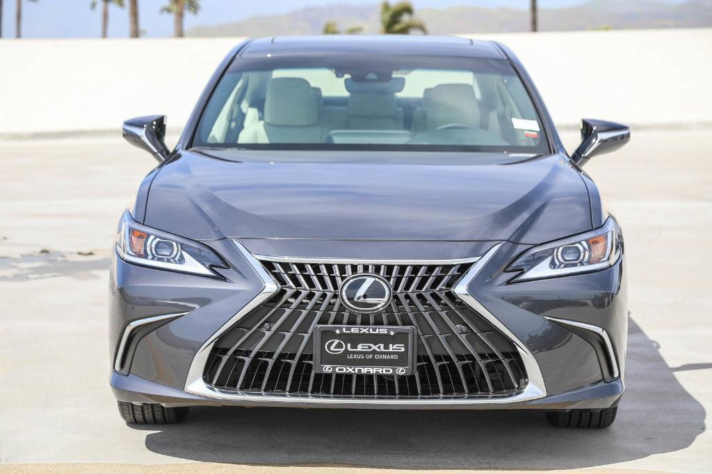 new 2025 Lexus ES 300h car, priced at $49,069