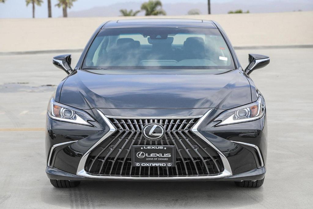 new 2025 Lexus ES 300h car, priced at $48,640