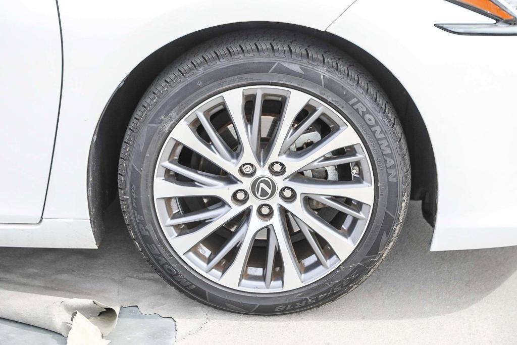used 2021 Lexus ES 350 car, priced at $26,985