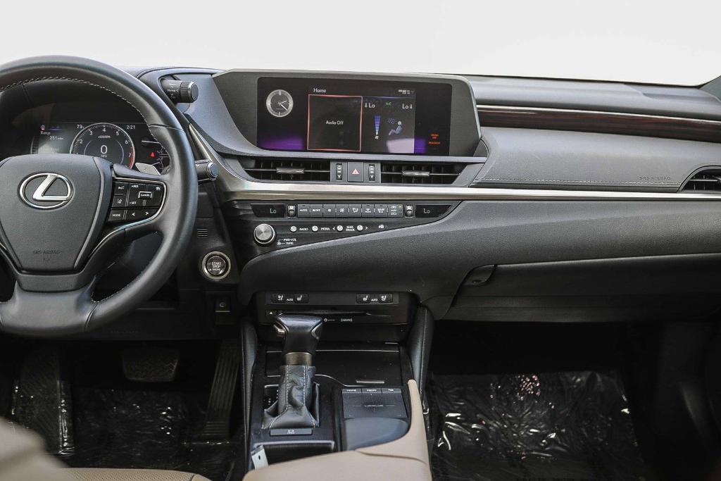 used 2021 Lexus ES 350 car, priced at $26,985