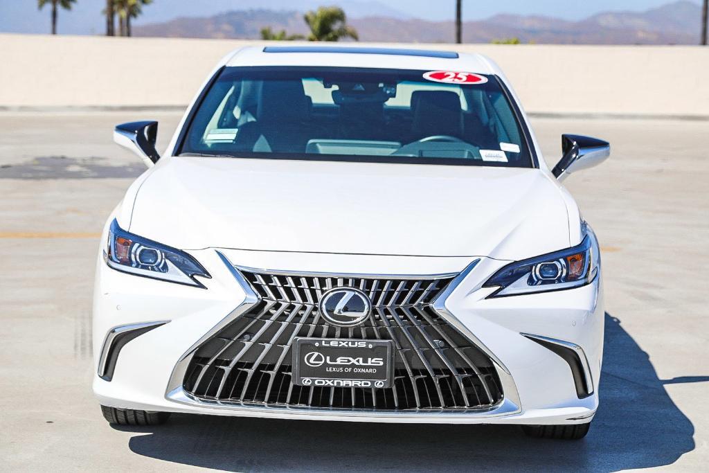 used 2025 Lexus ES 300h car, priced at $43,995