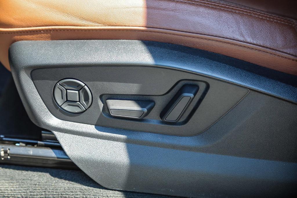 used 2021 Audi Q7 car, priced at $24,500