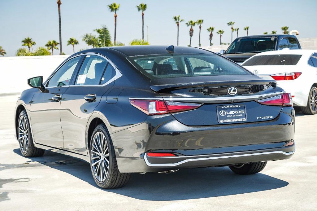 new 2025 Lexus ES 300h car, priced at $50,354