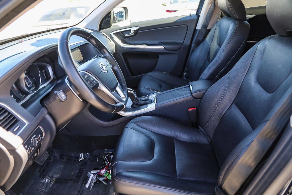 used 2015 Volvo XC60 car, priced at $12,995