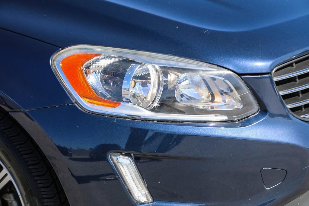 used 2015 Volvo XC60 car, priced at $12,995