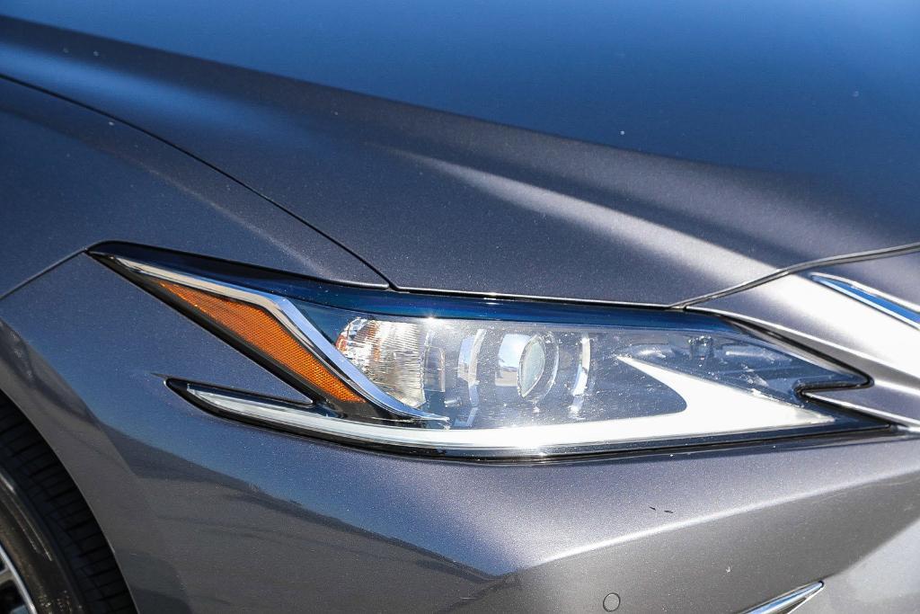 used 2020 Lexus ES 350 car, priced at $30,995
