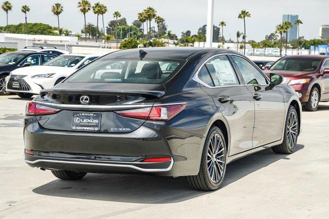 new 2025 Lexus ES 300h car, priced at $47,653
