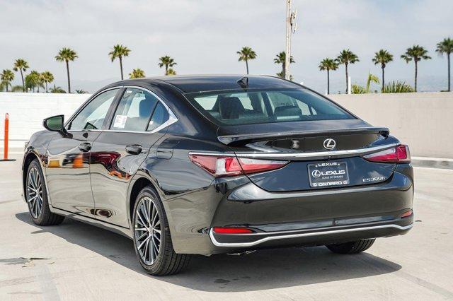 new 2025 Lexus ES 300h car, priced at $47,653