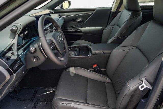 new 2025 Lexus ES 300h car, priced at $47,653