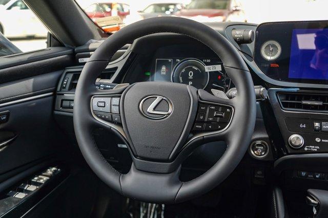 new 2025 Lexus ES 300h car, priced at $47,653