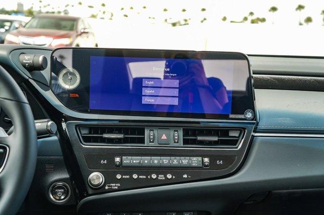 new 2025 Lexus ES 300h car, priced at $47,653