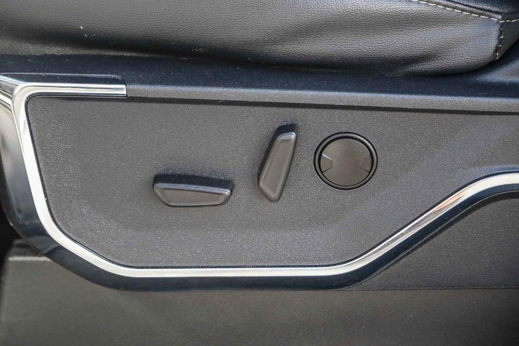 used 2022 Ford F-150 car, priced at $36,990