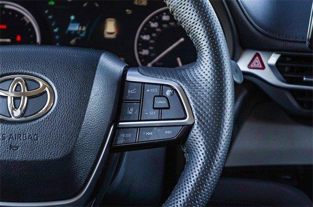 used 2023 Toyota Sienna car, priced at $44,995