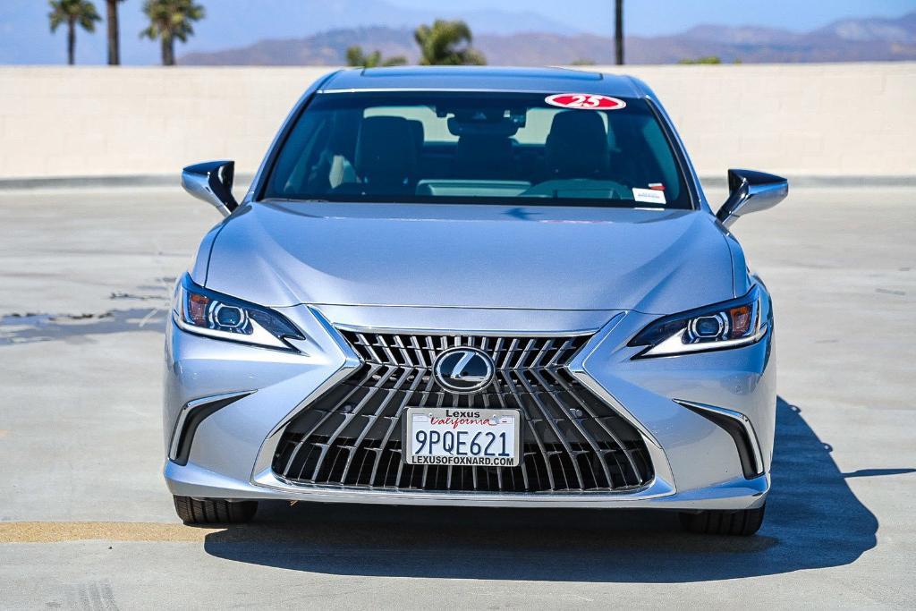 used 2025 Lexus ES 300h car, priced at $43,995